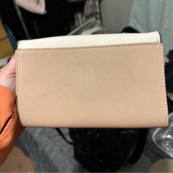 Kate  spade purse - Picture 2 of 5